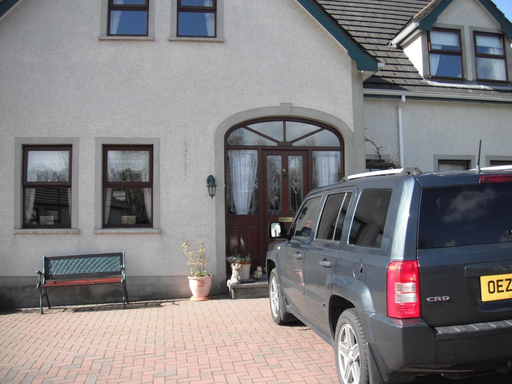 Narrow Gauge B&B Ballymoney Esterno foto