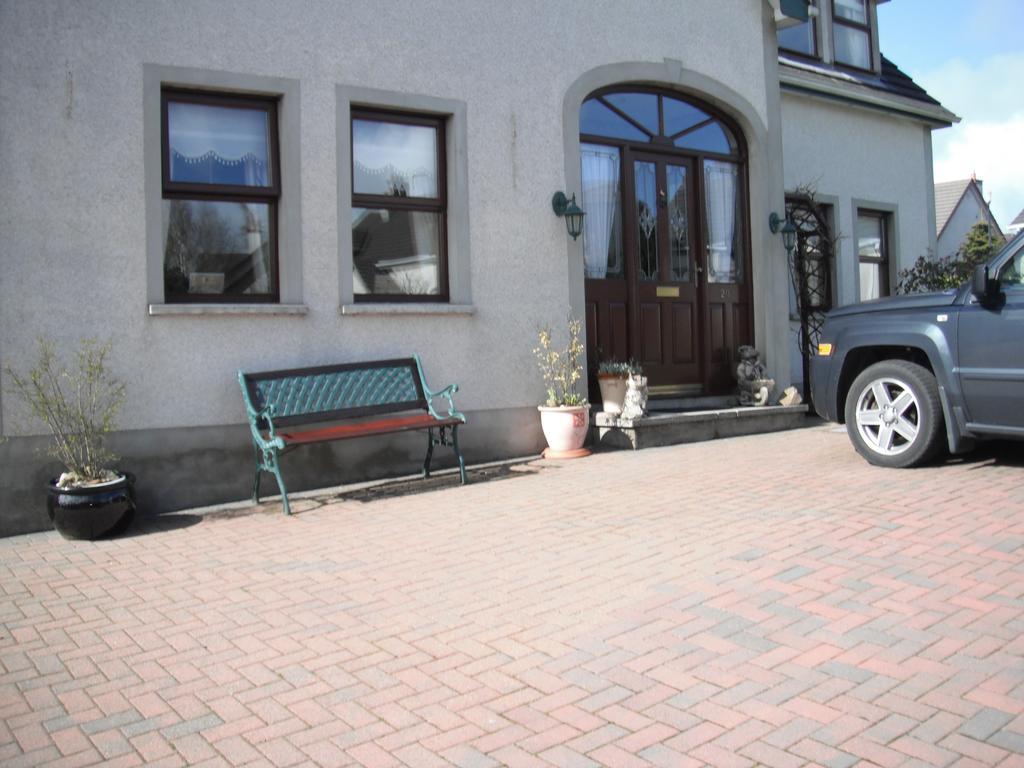 Narrow Gauge B&B Ballymoney Esterno foto